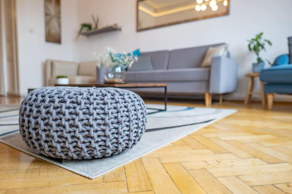 Chic Central Flat With River View Budapest Exterior foto
